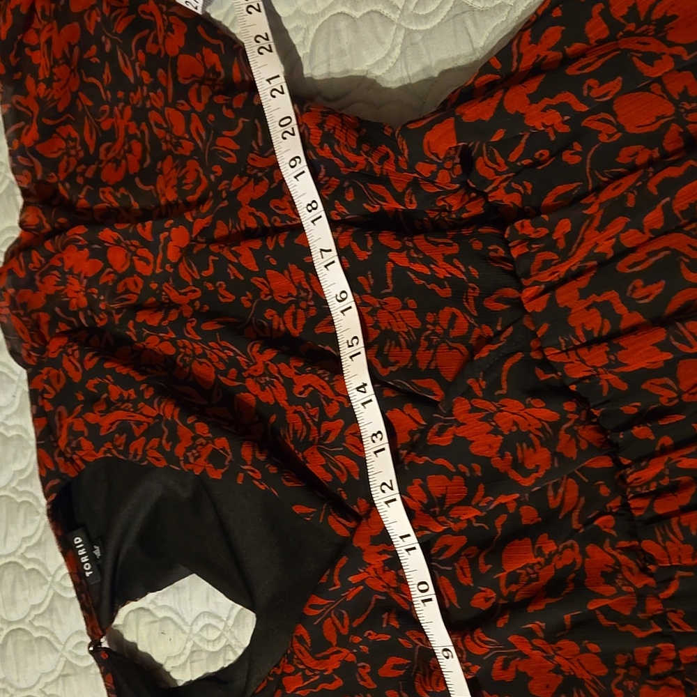 Torrid Red Floral on Black Dress Long Sleeve Cris Cross Front - Picture 3 of 7